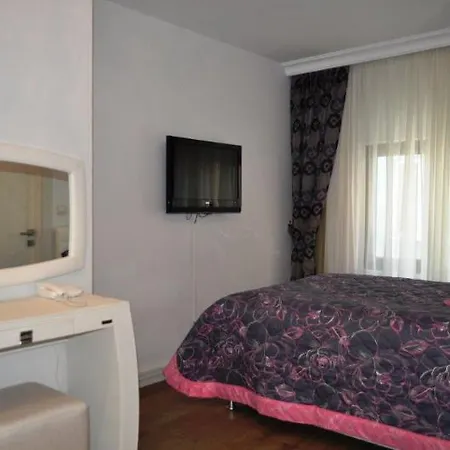 Molton Kabatas Istanbul